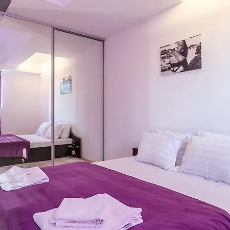 Vogue Studio Apartment